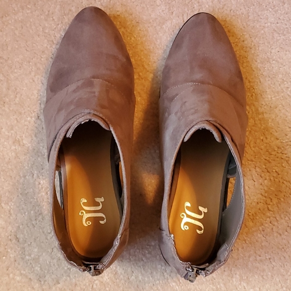 TG taupe suede ankle boots size 11 - Picture 3 of 11